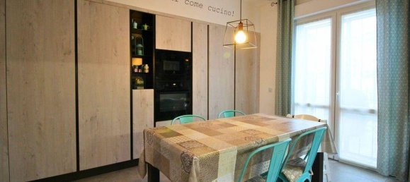 3 Schlafzimmer Villa in Limbiate, Italy, Nr. 13571 12