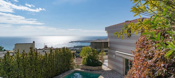 Dúplex de 3 dormitorios en Menton, France No. 352300 2