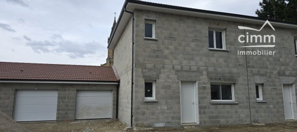 3 bedrooms House in Saint-Simeon-de-Bressieux, France No. 270027 8