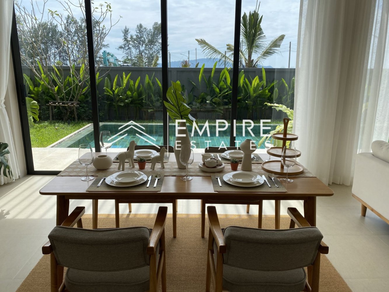 3 bedrooms Villa in Chalong, Thailand No. 6051