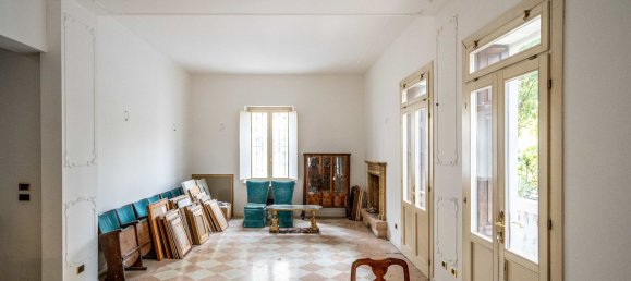 12-Zimmer Villa in Verona, Italy, Nr. 259013 17