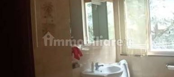 Apartamento de 1 dormitorio en Malnate, Italy No. 5382 11