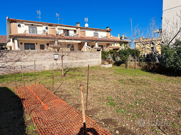 Grundstück in Rome, Italy 1000m², Nr. 296949