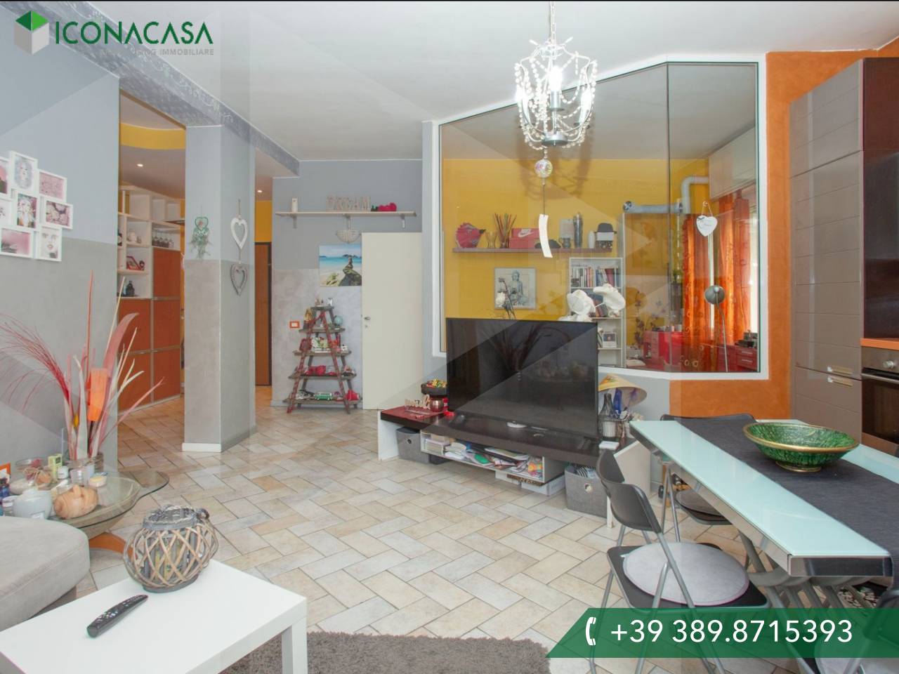 2غرفة شقة في Garbagnate Milanese, Italy رقم 26854