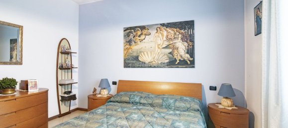 Квартира с 3 комнатами в Монца, Италия № 183084 25