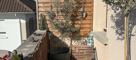 Estudio en Villemoisson-sur-Orge, France No. 328458 2