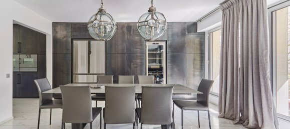 3 bedrooms Apartment in Neuilly-sur-Seine, France No. 185581 4