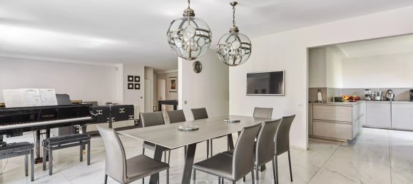 3 bedrooms Apartment in Neuilly-sur-Seine, France No. 185581 7