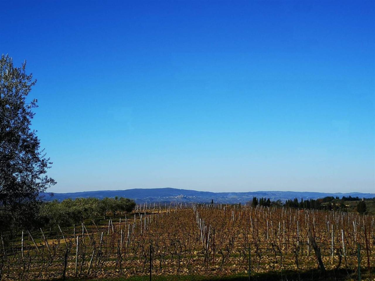 Casa de 5 divisões em Poggibonsi, Italy N.º 27768