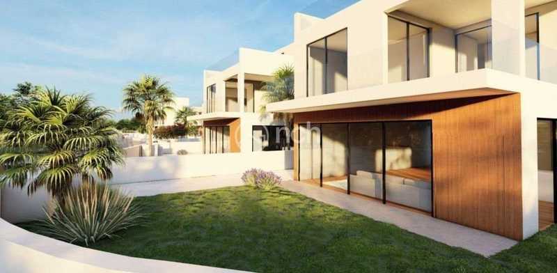 4 غرف نوم منزل في Germasogeia, Cyprus رقم 10864