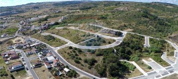 440m² Land in Alenquer, Portugal No. 91000 3