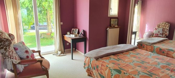 3 bedrooms House in Duras, France No. 335957 7