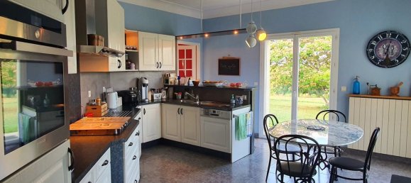 3 bedrooms House in Duras, France No. 335957 5