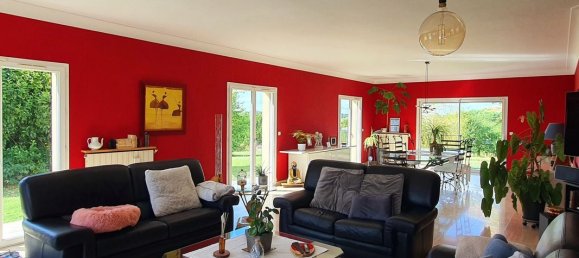 3 bedrooms House in Duras, France No. 335957 4