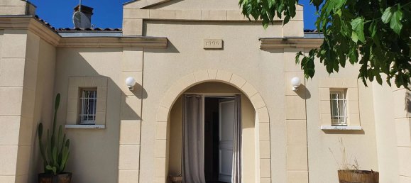 3 bedrooms House in Duras, France No. 335957 2