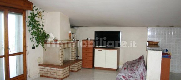 Apartamento de 3 dormitorios en San Paolo di Civitate, Italy No. 330456 8