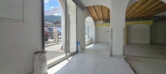 351m² Commercial property in Axams, Austria No. 202285 25