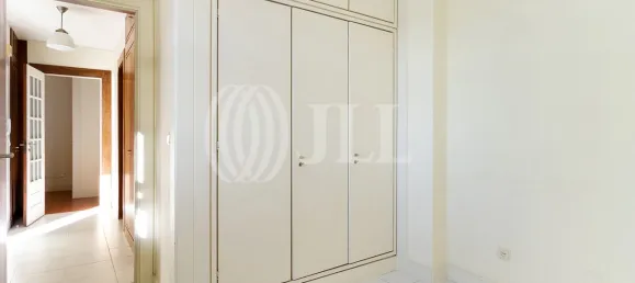 3 bedrooms Apartment in Porto, Portugal No. 125785 12