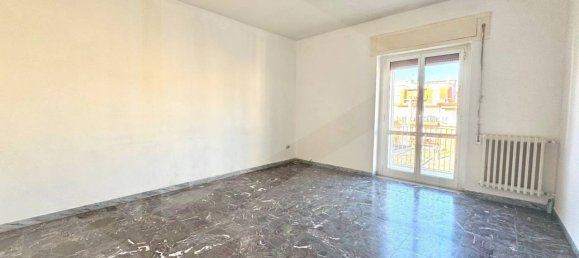 4-salle Appartement à Matera, Italy No. 23167 5