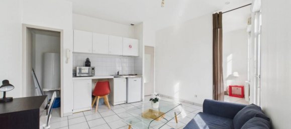 Apartamento de 1 dormitorio en Bordeaux, France No. 336546 2