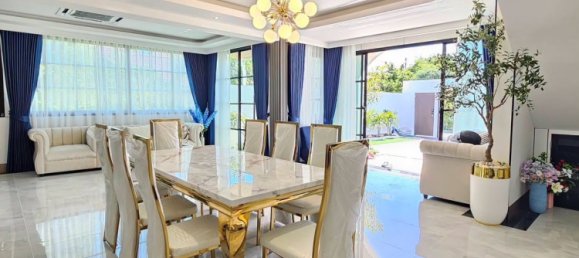 4 bedrooms Villa for sale in Pattaya, Chonburi, Eastern Thailand, Thailand № 179027 17