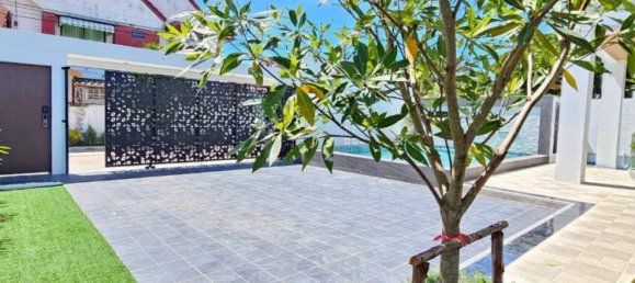 4 bedrooms Villa for sale in Pattaya, Chonburi, Eastern Thailand, Thailand № 179027 12