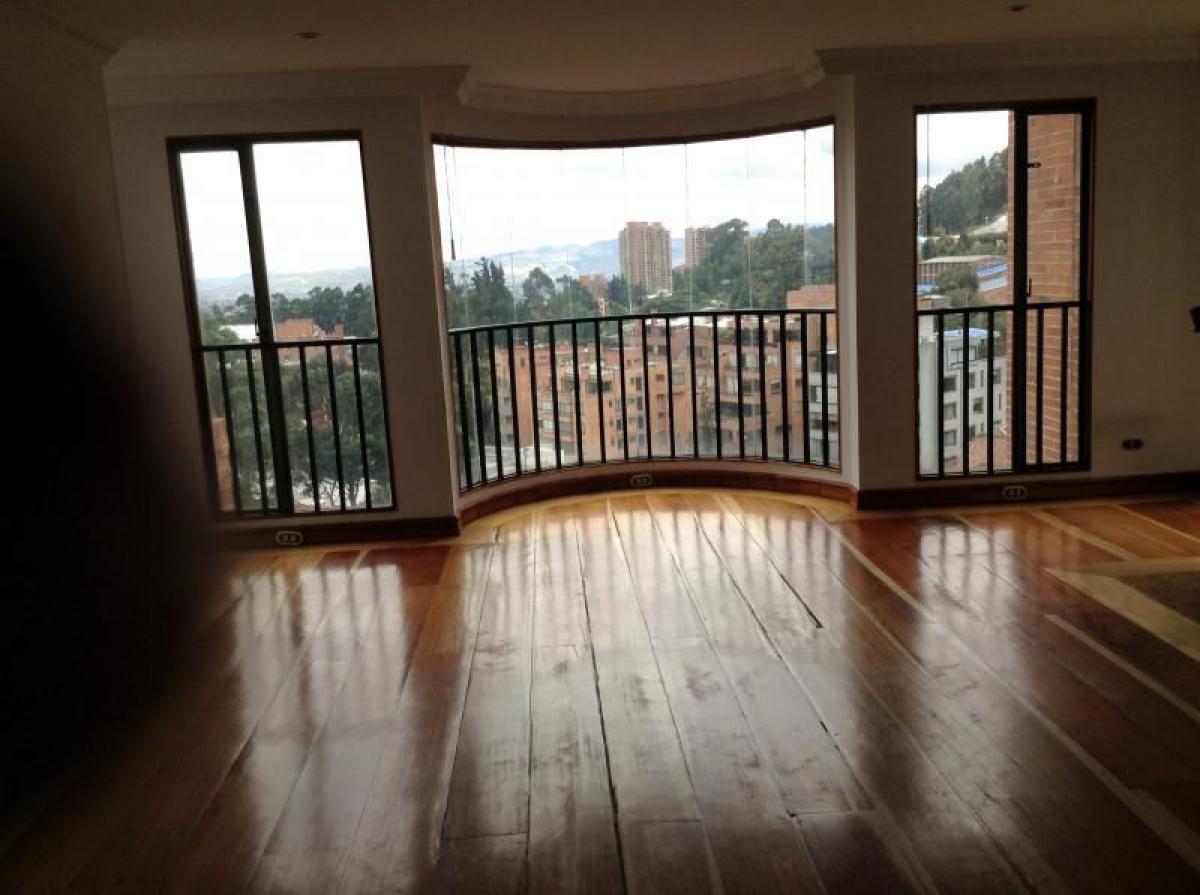 3 Schlafzimmer Haus in Bogota, Colombia, Nr. 13544