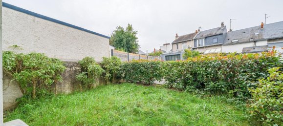 Studio in Tours, France No. 158510 5