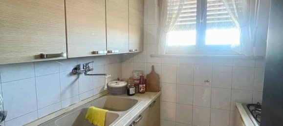 3 bedrooms Apartment in Turin, Italy No. 334756 5