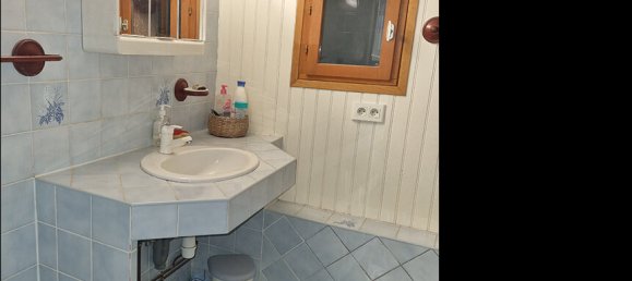 2 bedrooms House in Puy-de-Dome, France No. 305657 8