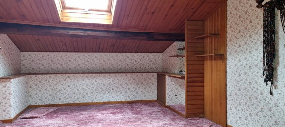 2 bedrooms House in Puy-de-Dome, France No. 305657 20