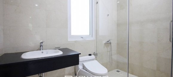 4 bedrooms Villa in Tay Ho, Vietnam No. 769 12