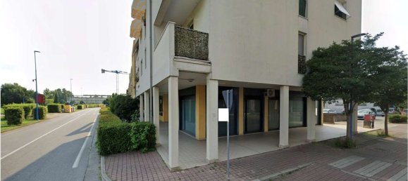 Коммерческая недвижимость 118м² в Брешиа, Италия № 283793 4