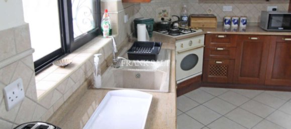 Дом с 6 спальнями в Гаргур, Мальта № 4384 12