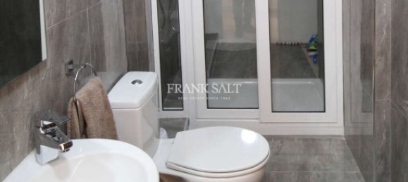 Дом с 6 спальнями в Гаргур, Мальта № 4384 18