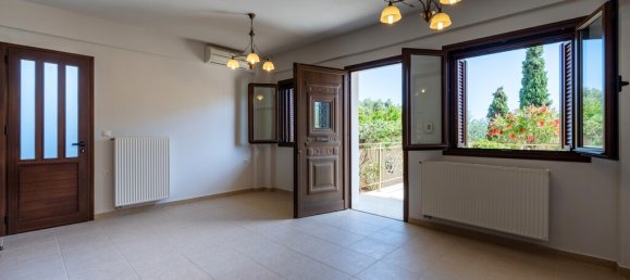 3 Schlafzimmer Wohnung in Lasithi, Greece, Nr. 3123 3