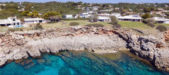 5 bedrooms Villa in Sant Lluis, Spain No. 5014 4