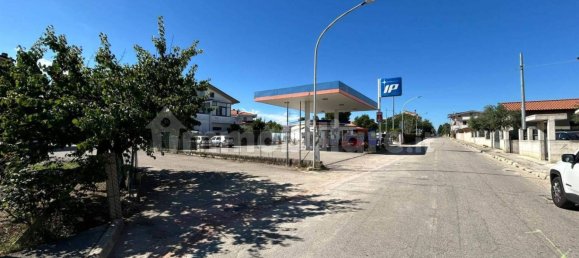 5-salle Entrepôt à San Vito Chietino, Italy No. 68256 18