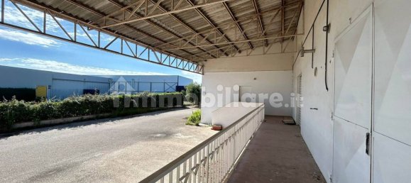 5-salle Entrepôt à San Vito Chietino, Italy No. 68256 12