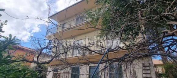 4 Schlafzimmer Villa in Macerata, Italy, Nr. 172056 8