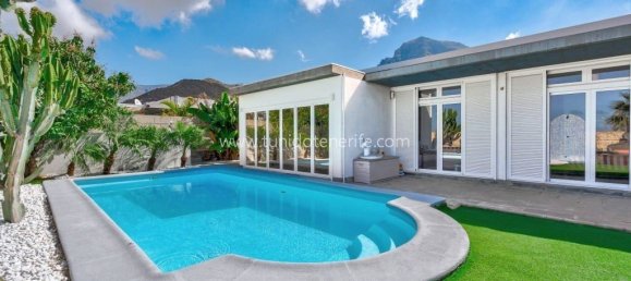 4 bedrooms Villa in Torviscas, Spain No. 10635 14