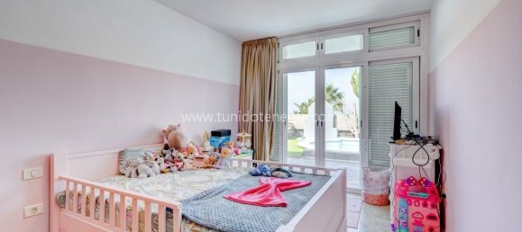 4 bedrooms Villa in Torviscas, Spain No. 10635 10