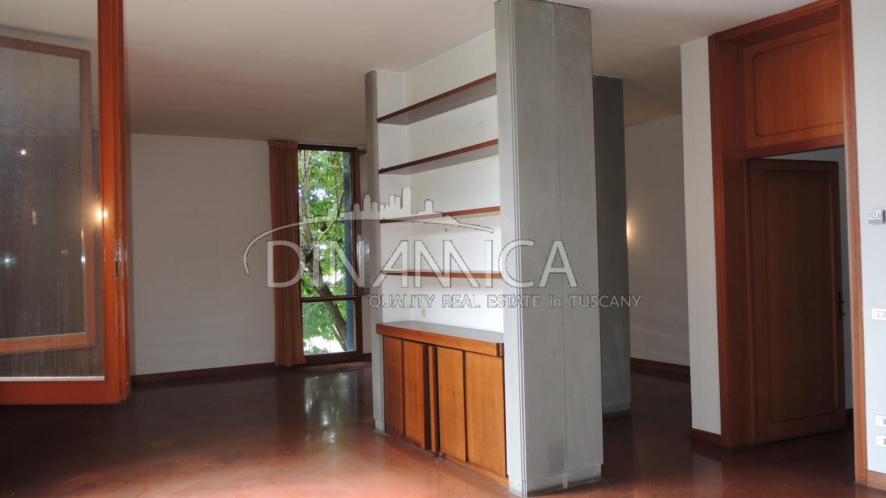 12 rooms Villa in San Miniato, Italy No. 236055