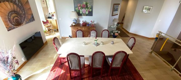 5 bedrooms House in Cergy, France No. 175502 7