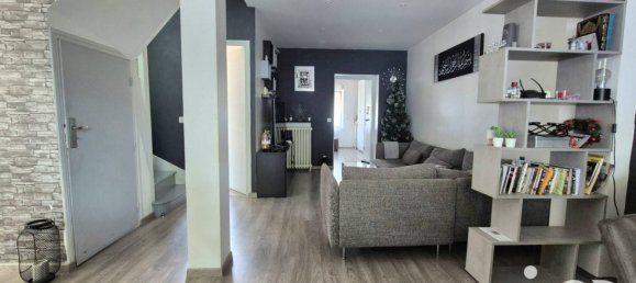 3 bedrooms House in Creteil, France No. 320070 5