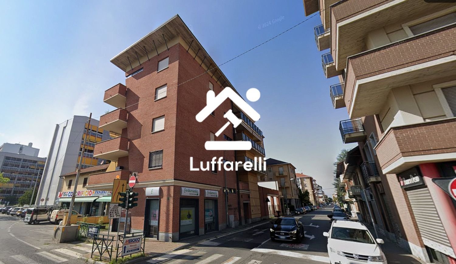 5-Zimmer Wohnung in Collegno, Italy, Nr. 50618