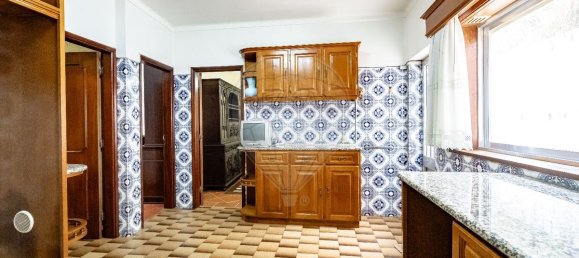 5 bedrooms House in Tavarede, Portugal No. 180713 46