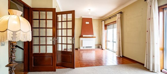 5 bedrooms House in Tavarede, Portugal No. 180713 6