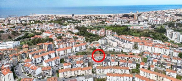 5 bedrooms House in Tavarede, Portugal No. 180713 32