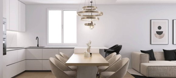 3 Schlafzimmer Wohnung in Bologna, Italy, Nr. 93099 4